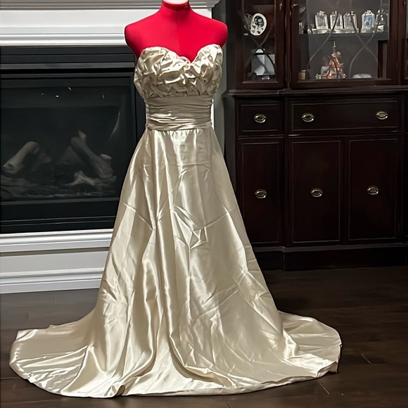 NWT JJ’S House party dress 👗 B 32.5” W 25.5” - Picture 1 of 8